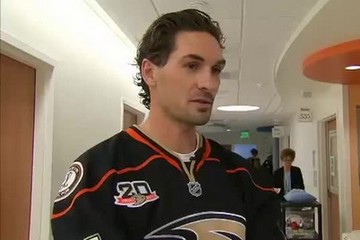 Anaheim Ducks visit CHOC Children's