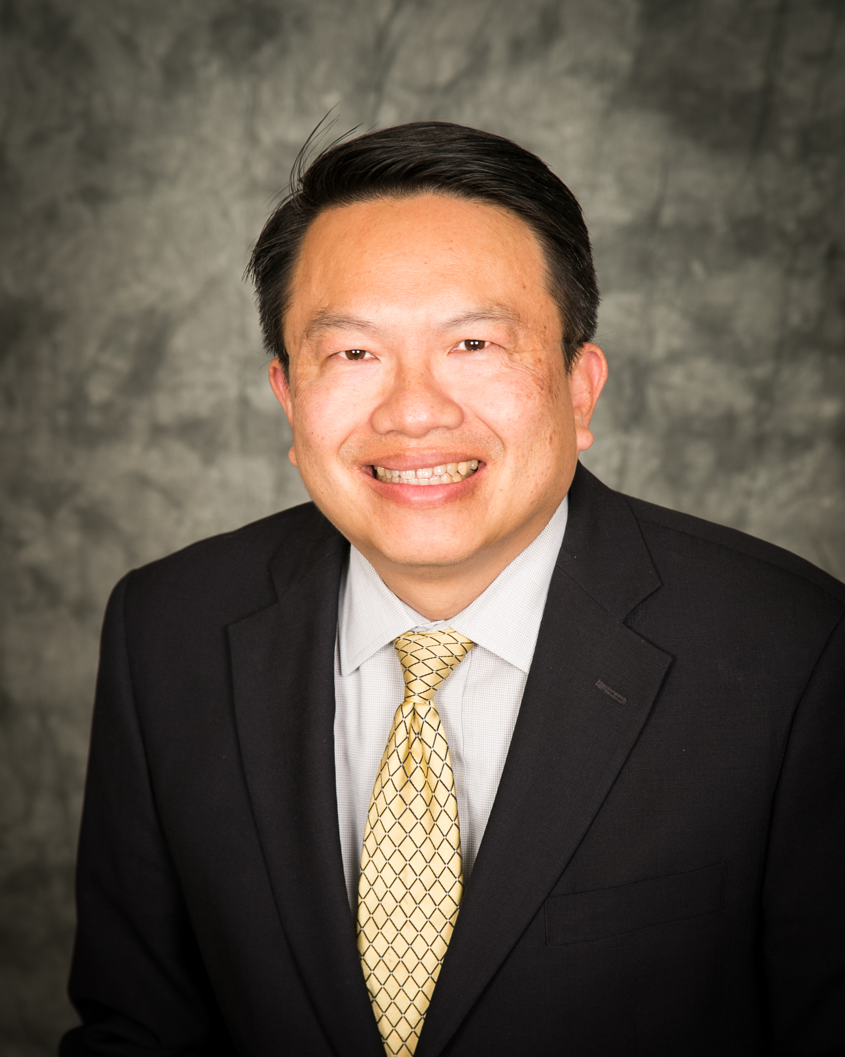 Dr. Hoang “Wayne” Nguyen